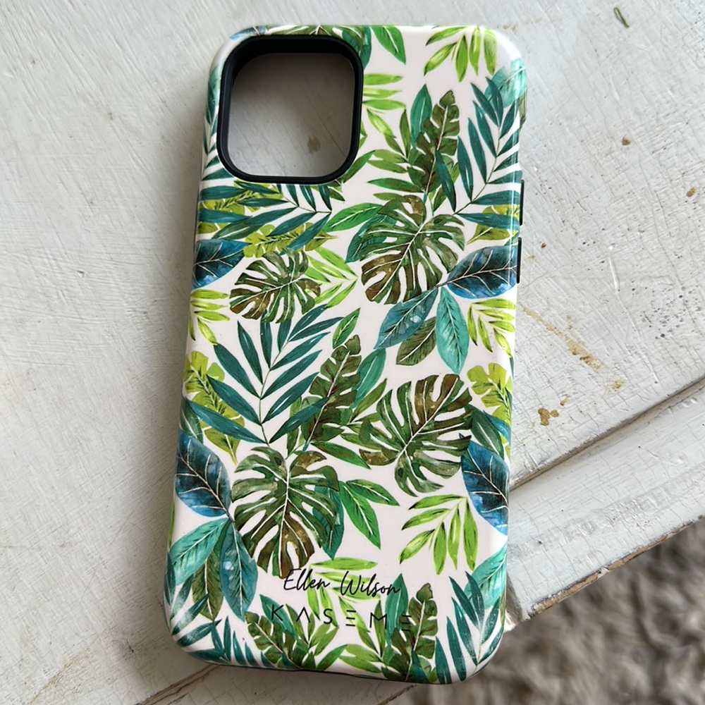KaseMe iPhone 12 case